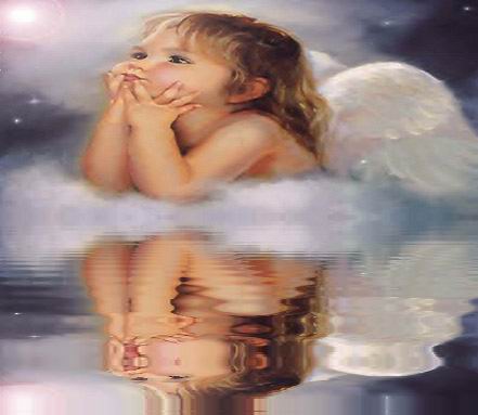 Rozmyślający aniołek