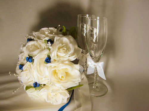 Kwiatki z kieliszkami